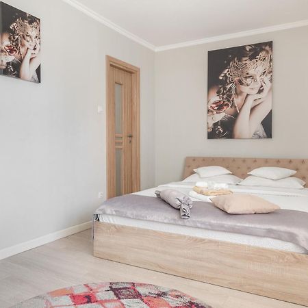 Venezia Studio Apartment Oradea Εξωτερικό φωτογραφία