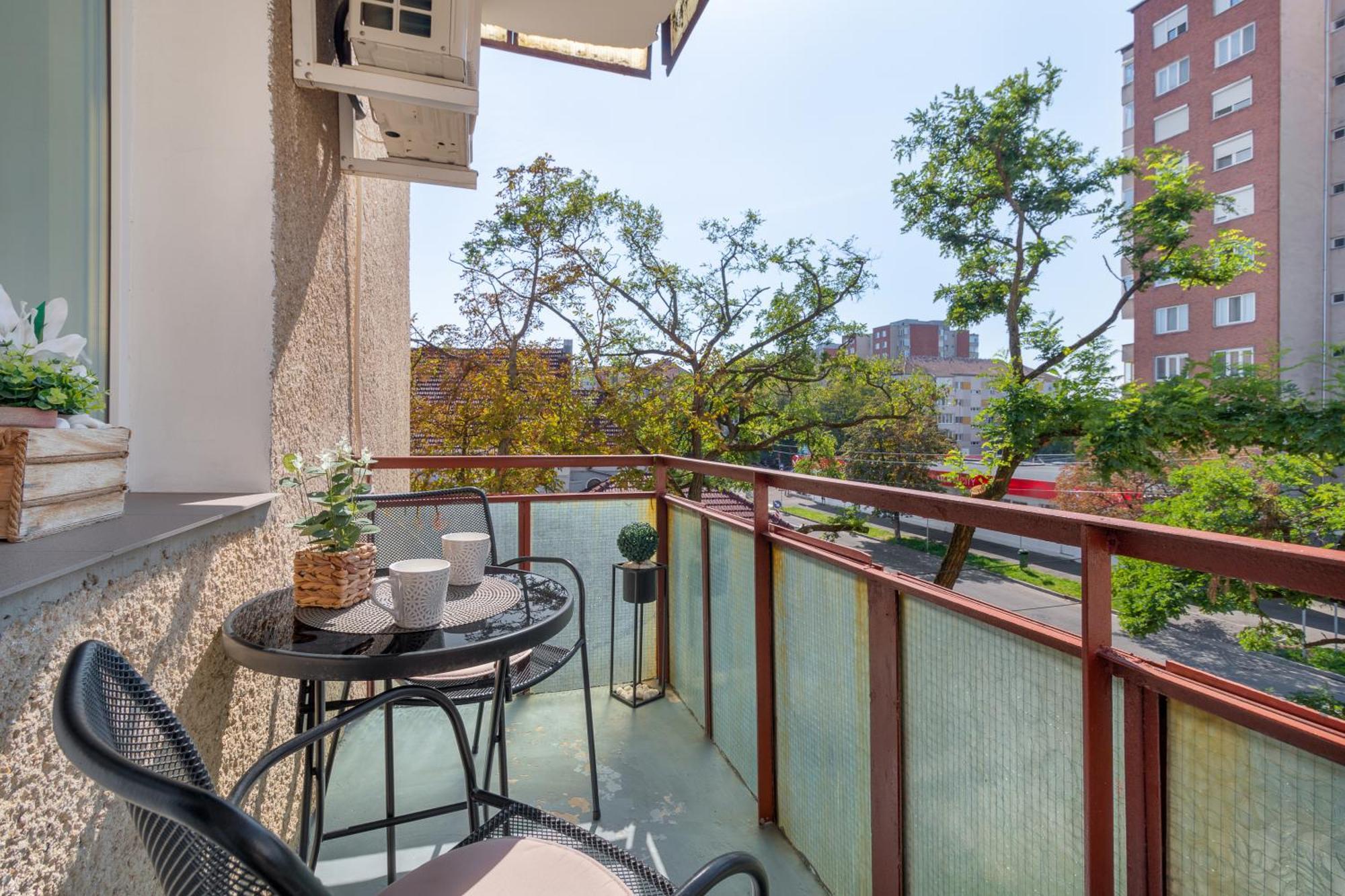 Venezia Studio Apartment Oradea Εξωτερικό φωτογραφία